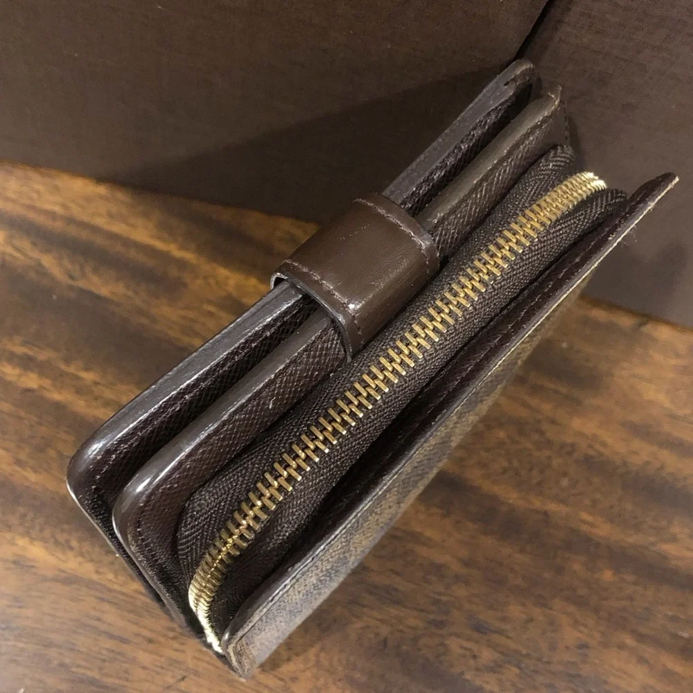 LOUIS VUITTON Damier Ebene Compact Bifold Wallet CA1011 Spain
